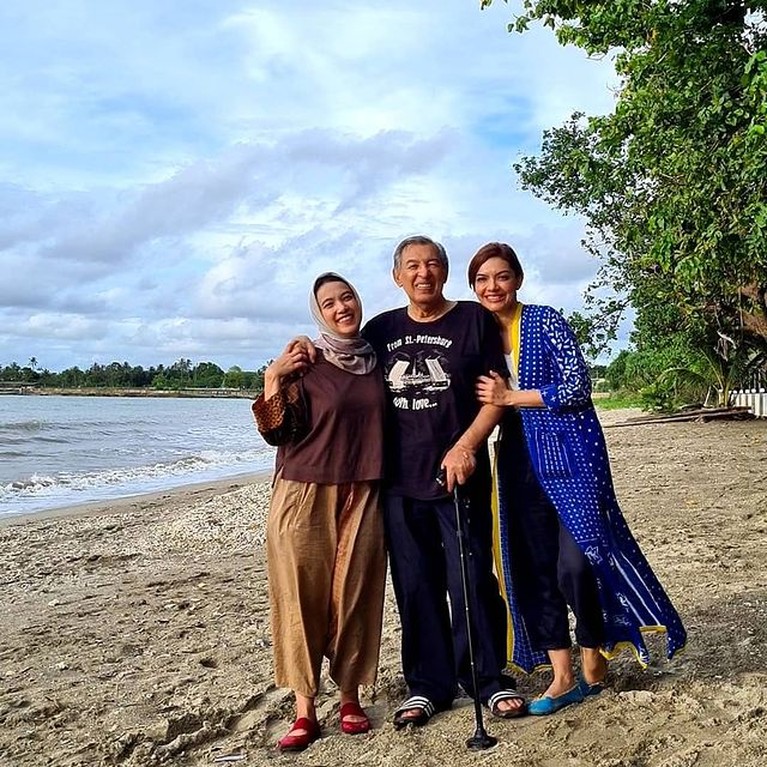 Quraish Shihab dan Najwa Quraish Shihab dan Najwa
