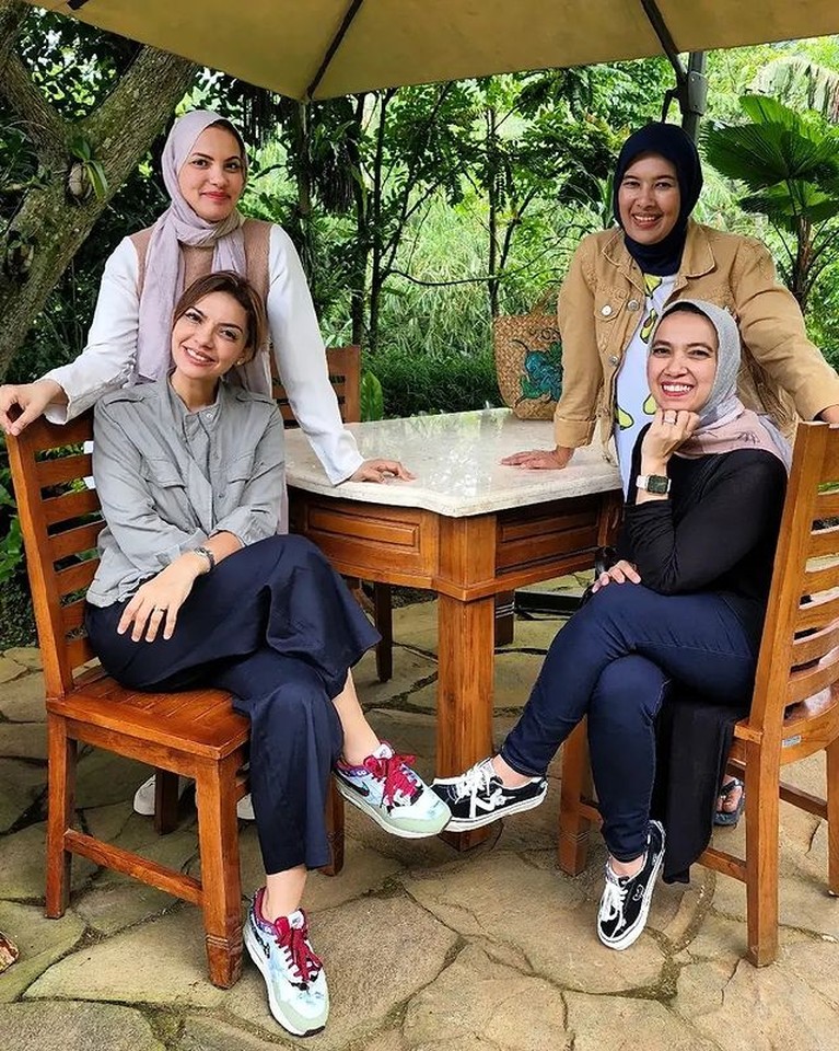 Quraish Shihab dan Najwa Quraish Shihab dan Najwa