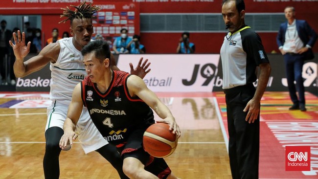 Timnas Basket Indonesia akan menghadapi Australia dalam laga terakhir fase grup FIBA Asia Cup 2022. Berikut jadwal laga tersebut.