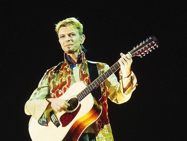 img-title Ini Dia Jadwal Rilis Film Dokumenter David Bowie 'Moonage Daydream'