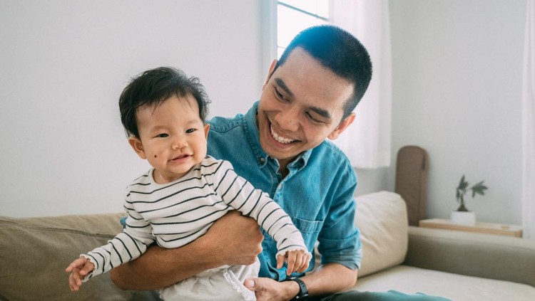 ilustrasi cara agar ayah mau ikut mengasuh anak ilustrasi cara agar ayah mau ikut mengasuh anak