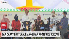 VIDEO: Tak Dapat Bantuan, Emak-Emak Protes ke Jokowi