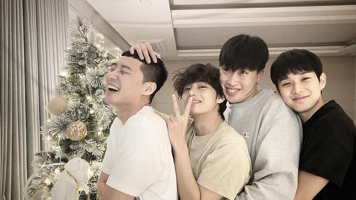 Dijuluki Social Butterfly, Deretan Idol K-Pop Ini Ternyata Seorang Introvert!