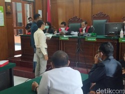 Sidang Perdana Gugatan Penetapan Nikah Beda Agama Cuma Berlangsung 10 Menit