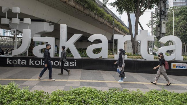 Pemerintah Provinsi DKI Jakarta masih menunggu hasil putusan banding pengadilan soal besaran upah minimum provinsi (UMP) 2023.