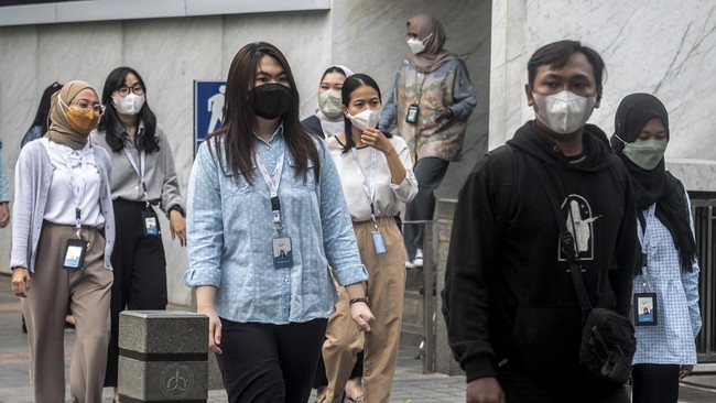 Karyawan kelas menengah berharap pemerintah membatalkan Tapera bersifat wajib bagi seluruh pekerja karena tak untung apapun meski gaji dipotong.