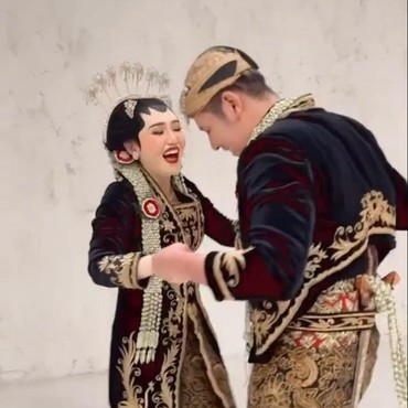 Bakal Gelar Acara Pernikahan 5 Hari Berturut-turut, Via Vallen: Dag Dig Dug