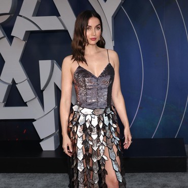 Ana de Armas Ungkap Tidak Setuju dengan James Bond Perempuan