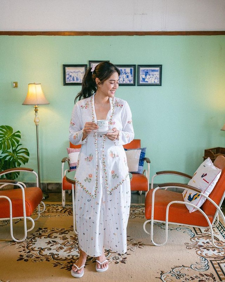 Dian Sastrowardoyo
