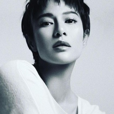 Kini Bondol, Intip 8 Potret Dian Sastrowardoyo dengan Berbagai Gaya Rambut