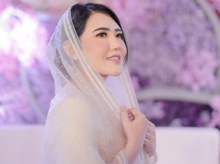 Via Vallen Posting Foto Pengajian Jelang Nikah, Mengaku Deg-Degan & Banjir Doa