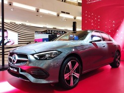 Pemilik Mercedes-Benz Masih Ada yang Pakai Pertalite, tapi....