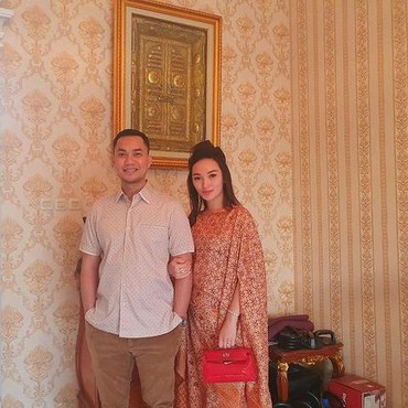 Dipanggil KPK, Suami Zaskia Gotik Pernah Diisukan Terlilit Utang