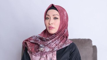 Kenang Mooryati Soedibyo, Angelina Sondakh Unggah Foto Saat Jadi Puteri Indonesia