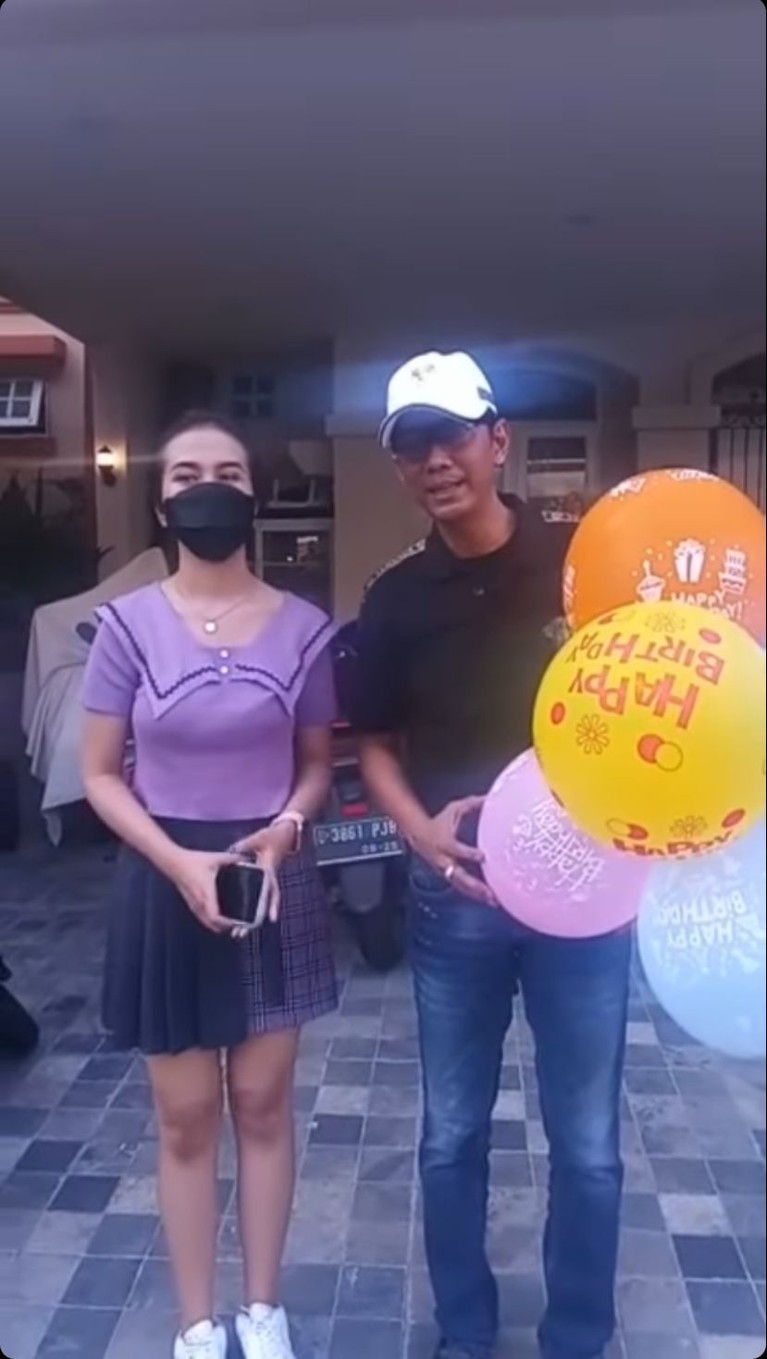 Doddy Sudrajat Rayakan Ultah Gala Doddy Sudrajat Rayakan Ultah Gala