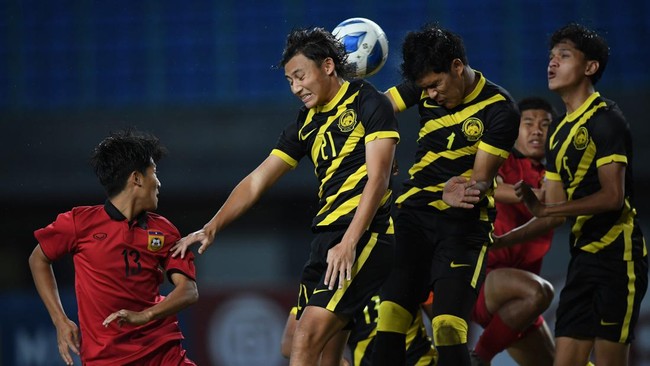 Timnas Malaysia U-16 berhasil menaklukkan Kamboja 3-0 pada babak penyisihan Grup B Piala AFF U-16 2022, Selasa (2/8).