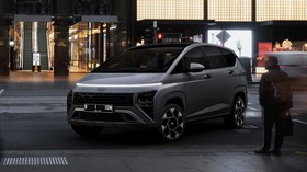 Hyundai Stargazer Kini Resmi Bisa Dipesan, Harga Tempel Avanza