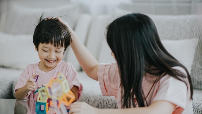 4 Ide Permainan untuk Anak dengan Action Figure, Seru dan Bisa Mengasah Kecerdasan!