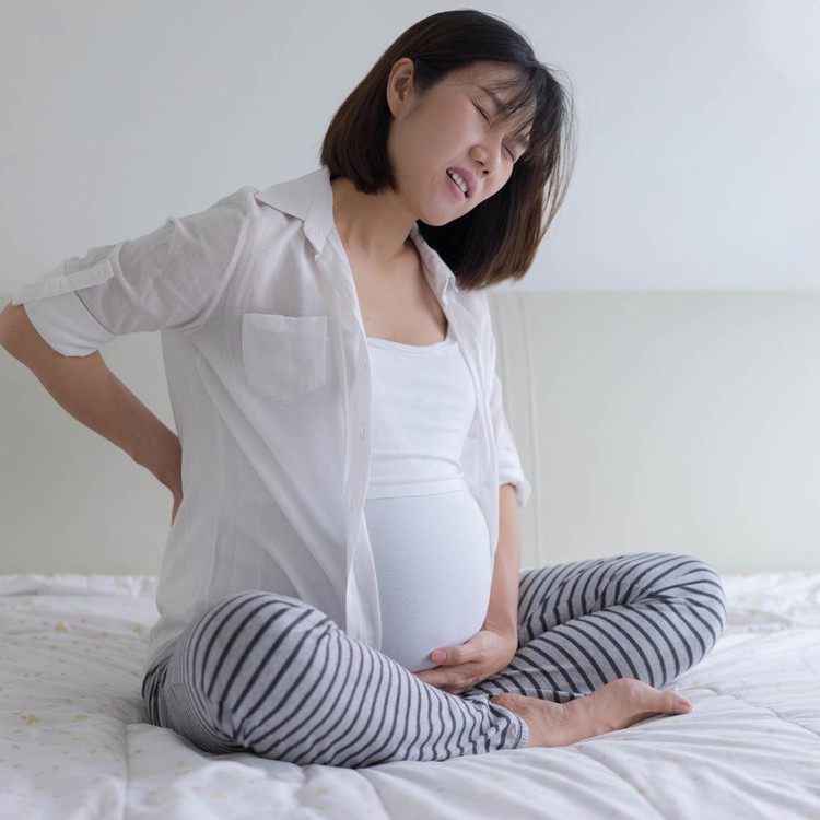 ilustrasi kontraksi ibu hamil