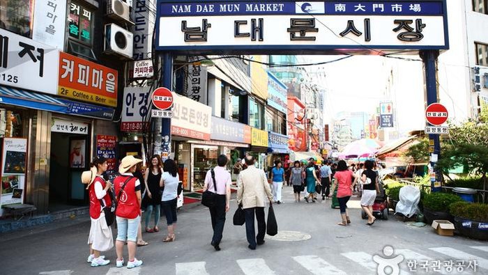 Berburu Oleh-Oleh! Yuk Berkunjung ke Pusat Perbelanjaan di Korea, Mulai dari yang Modern Hingga Tradisional