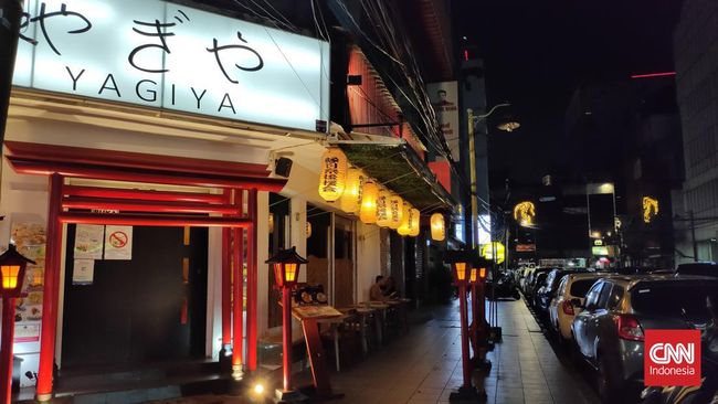 Ingin mencari makanan Jepang yang enak? Berikut ada beberapa rekomendasi makanan Jepang di 'Little Tokyo' Blok M yang wajib Anda coba.