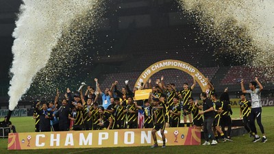 FOTO: Perayaan Malaysia Juara Piala AFF U-19 di Indonesia