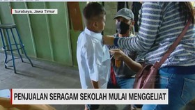 VIDEO: Penjualan Seragam Sekolah Mulai Menggeliat
