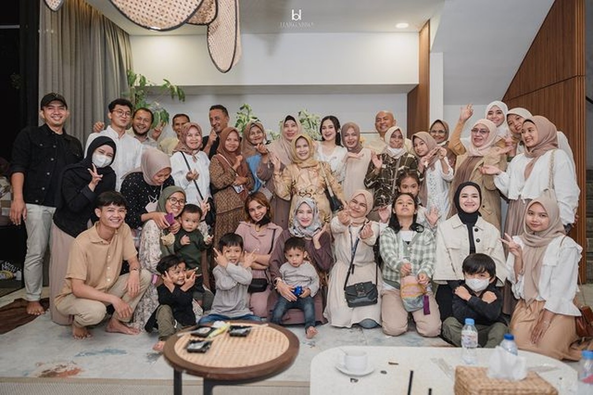 Pesta Ultah Syifa Hadju