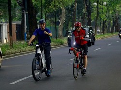 Sekjen PDIP Gowes Bareng Sekjen PAN, Pemanasan Koalisi?