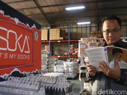 Kisah Sukses Aman, Juragan Kaus Kaki yang Terinspirasi CT