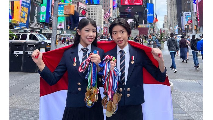 Kisah Kakak-Beradik Genius Matematika Indonesia, Raih Total 85 Medali Olimpiade Internasional & Kibarkan Merah Putih di New York!