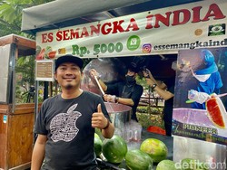 Modal Nonton YouTube, 5 Penjual Makanan Ini Raih Cuan Banyak