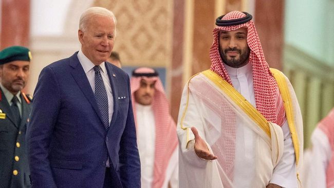 Presiden Amerika Serikat Joe Biden dan Putra Mahkota Arab Saudi MbS buka-bukaan soal kasus kriminal dalam pertemuan keduanya, Jumat (15/7).