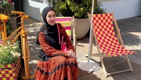 Kartika Putri Bagikan Beda Dirinya di Medsos Vs Dunia Nyata, Masya Allah Lucu