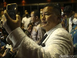 Hotman Paris Ancam Laporkan Richard Lee dan Selebgram Seksi
