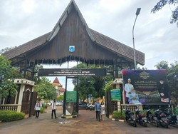 Ada Nikahan Anak Anggota DPRD DKI, Setu Babakan Tetap Dibuka