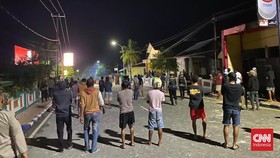 img-title Sahur Perdana di Makassar Diwarnai Tawuran, Dua Pelaku Ditangkap