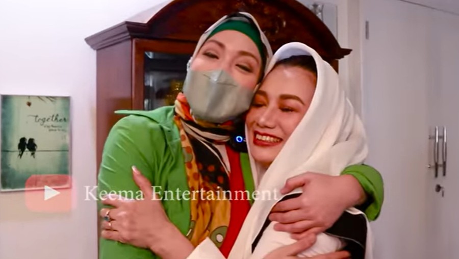 Angelina Sondakh & Reza Artamevia
