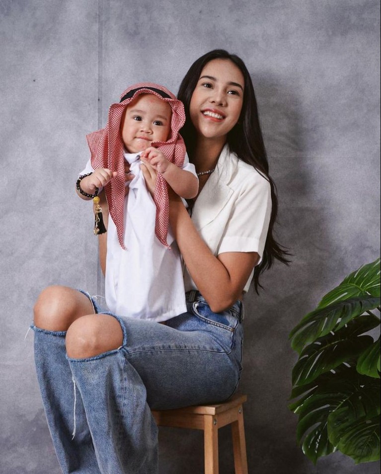 Anya Geraldine Anya Geraldine