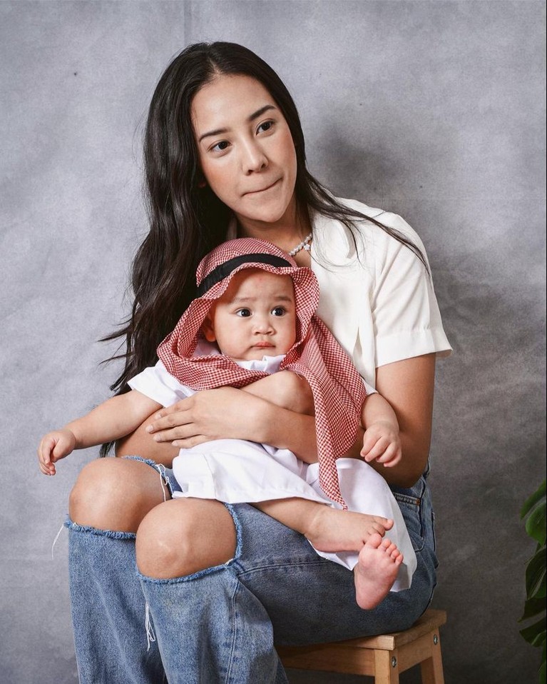 Anya Geraldine Anya Geraldine