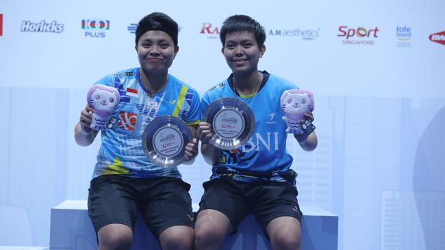 Greysia Puji Apriyani/Fadia Setinggi Langit Usai Juara Singapore Open Greysia Polii yakin secara mental dan permainan Apriyani/Fadia sudah siap bersaing di level dunia usai juara Singapore Open 2022.