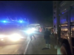 Evakuasi Truk Terguling di Gumitir, Lalin Jember-Banyuwangi Sempat Macet Total