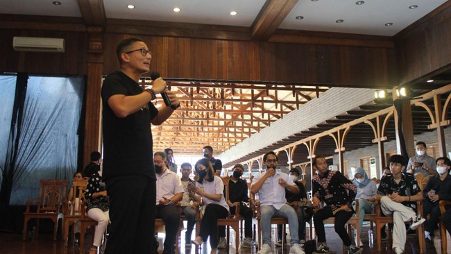 Sandiaga menilai, pelaku parekraf membutuhkan sosok pemimpin untuk menangkap aspirasi dan memberikan solusi terhadap permasalahan inti yang dihadapi.