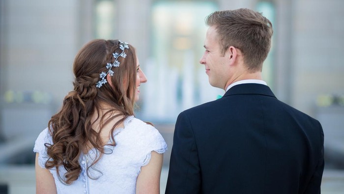 Selain Bikin Nyaman, Ini Alasan Kenapa Lebih Baik Tinggal Terpisah dari Orangtua Setelah Menikah