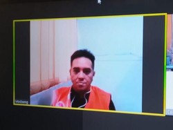 Penampakan Mas Bechi Jalani Sidang Perdana, Tak Bercambang-Berompi Merah