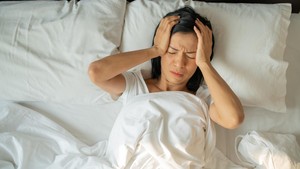 Insomnia dan Overthinking Sepanjang Malam? Atasi dengan 4 Kebiasaan Kecil Ini, yuk!