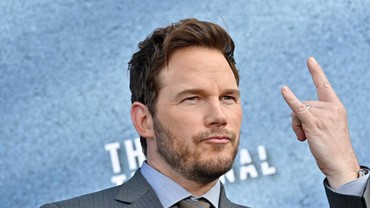 img-title Chris Pratt Enggan Gantikan Peran Indiana Jones Bila Harrison Ford Wafat