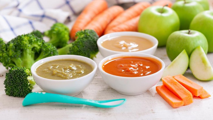 Ilustrasi 10 Resep MPASI Terbaik 6 Bulan Pertama Menu Lengkap dan Camilan Kaya Nutrisi
