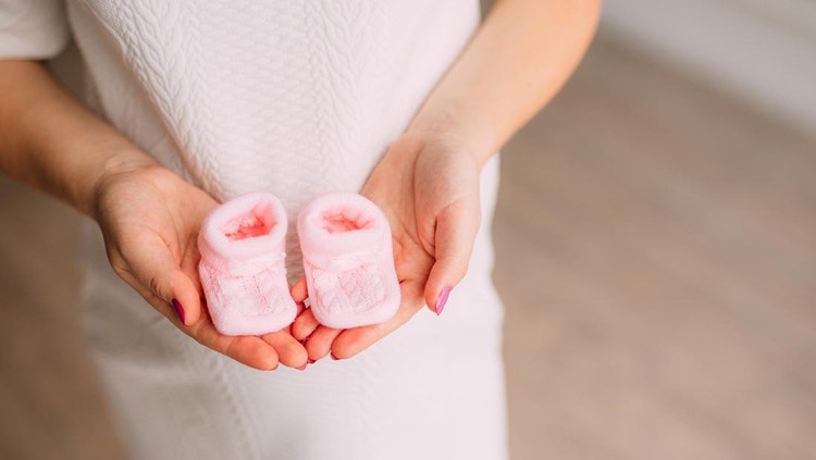 Ilustrasi Hamil Bayi Perempuan Ilustrasi Hamil Bayi Perempuan
