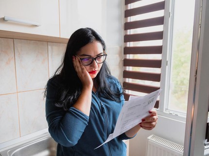 5 Tips Atur Keuangan Bagi Sandwich Generation Agar Tetap Ada Budget Self-Care